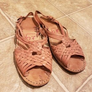 Leather sandals
